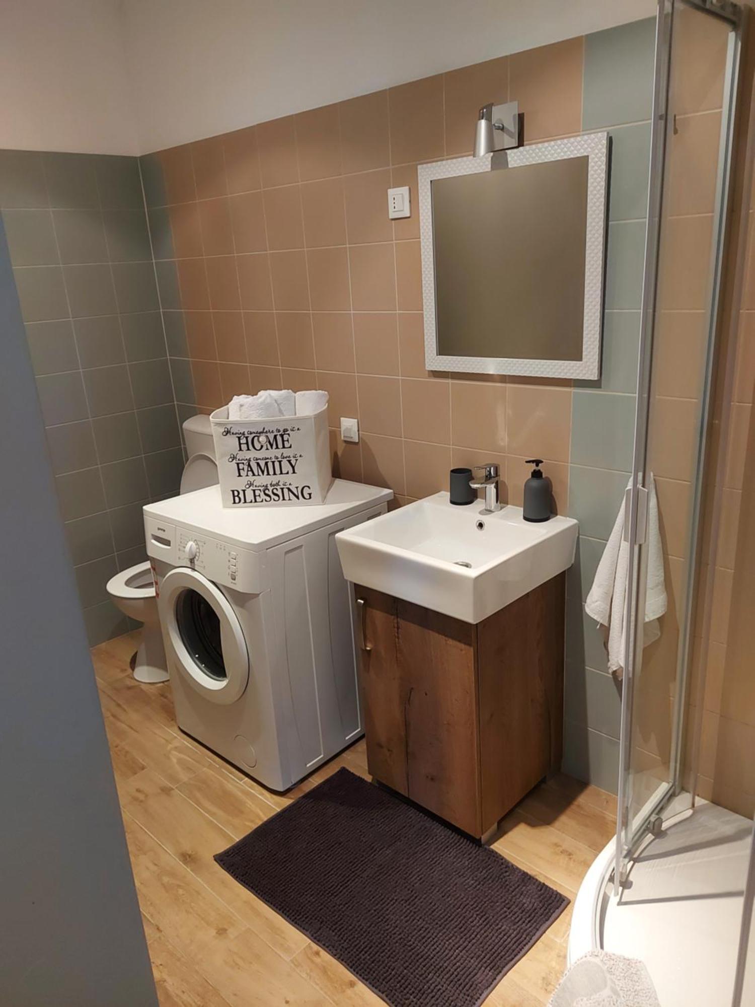 Guest House Flora パジン 部屋 写真